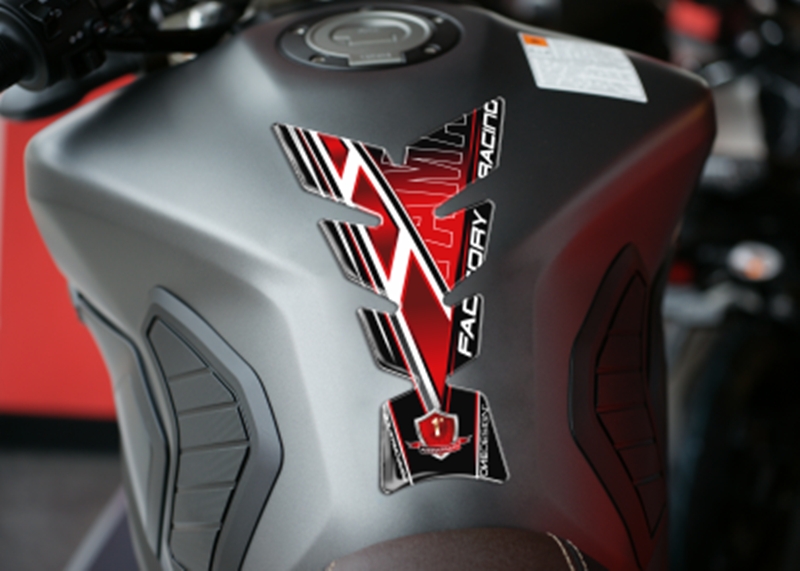 OneDesign Tankpad Moon Factory "schwarz-rot" passend für Yamaha Motorräder - CGMOON11P OneDesign Tankpad Moon Factory "schwarz-rot" passend für Yamaha Motorräder - CGMOON11P