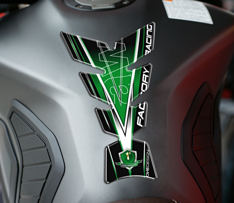 OneDesign Tankpad Moon Factory "schwarz-grün" passend für Kawasaki Motorräder - CGMOON9P OneDesign Tankpad Moon Factory "schwarz-grün" passend für Kawasaki Motorräder - CGMOON9P