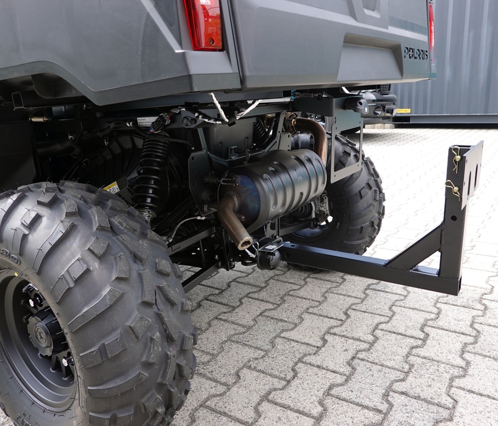 TMP ATV / UTV Gerätehalterung für Anhängerkupplung 51 mm TMP ATV / UTV Gerätehalterung für Anhängerkupplung 51 mm