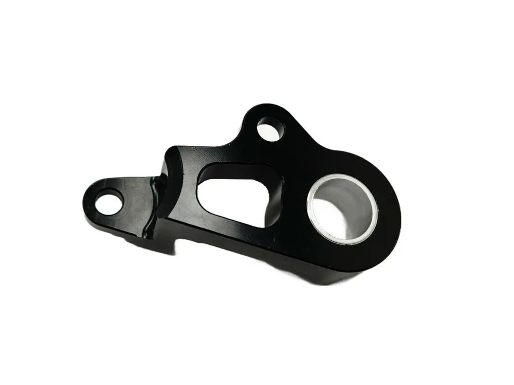 TMP-Schaltwellenabstuetzung-schwarz-Honda-CB-650-R-CBR-650-R-2019-21-10327-1 TMP Schaltwellenabstützung schwarz - Honda CB 650 R / CBR 650 R 2019-21