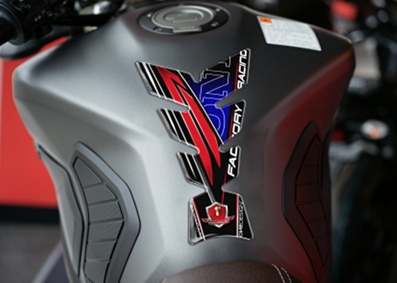 OneDesign Tankpad Moon Factory "schwarz-rot" passend für Honda Motorräder - CGMOON8P OneDesign Tankpad Moon Factory "schwarz-rot" passend für Honda Motorräder - CGMOON8P