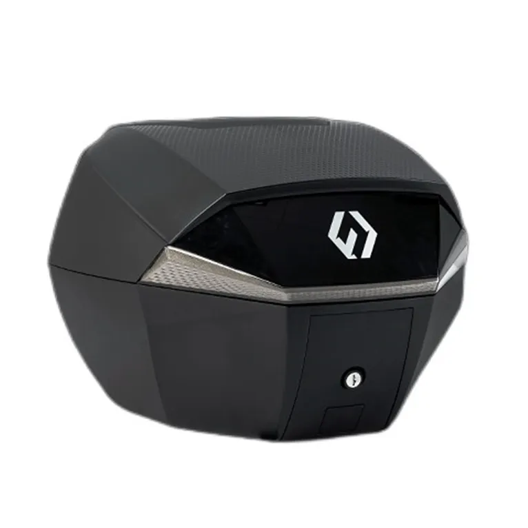 Furchtlos_SHIELD_S_Luxe_Topcase___35_Liter___schwarz_silber___inkl_Montagekit_FU02TCUP000S14EX__100005 Furchtlos SHIELD S Luxe Topcase - 35 Liter - schwarz/silber - inkl. Montagekit